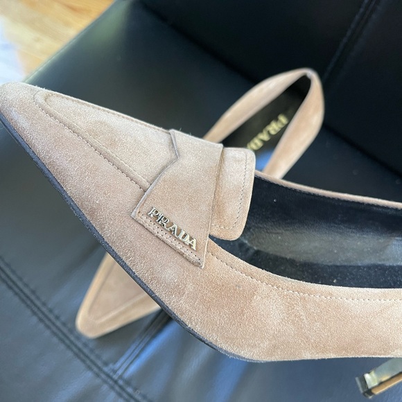 Suede Brown Prada kitten heel like new - Picture 4 of 7